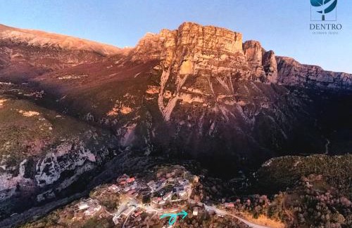 Zagori Hotel | Discover Vikos View: Pet-Friendly with Hot Tub & Breakfast