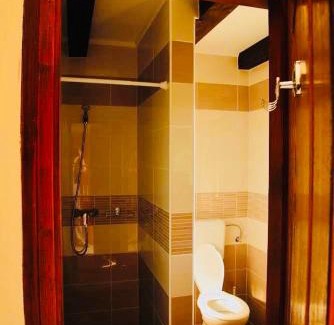 Baktaloranthaza House | Discover Viktor Vendégház: 9.5/10 Rating & Family-Friendly