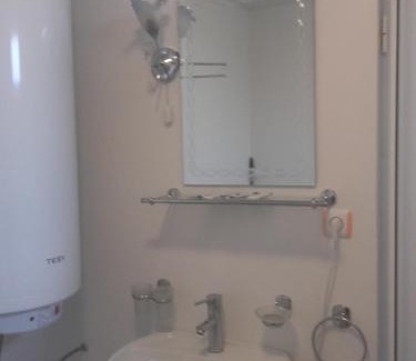 Sapareva Banya House | Budget-Friendly Stay at Viktoria House with Kitchen Access