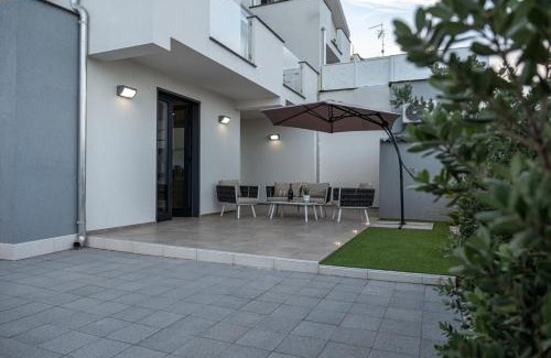 Favara House | Experience Comfort at Vilè Home - Pet Friendly Villa Stay