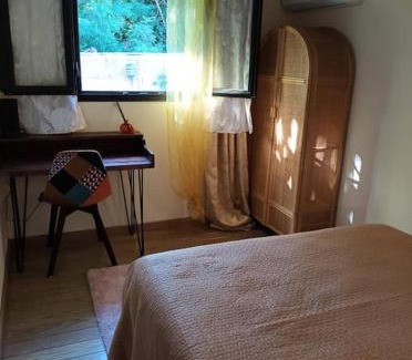Sainte Marie Ski Chalet | Vil'Ariane: Family-Friendly Retreat with Hot Tub & Kitchen