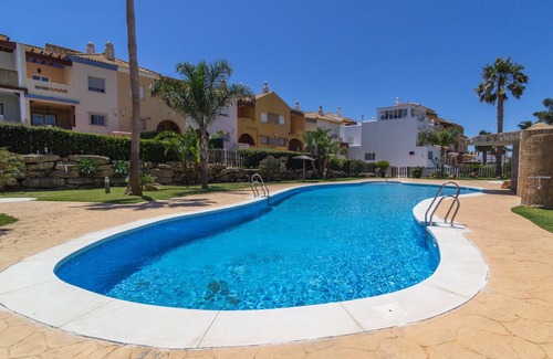 Zahara de los Atunes House | Discover Villas Zahara Sol: Family-Friendly with Pool