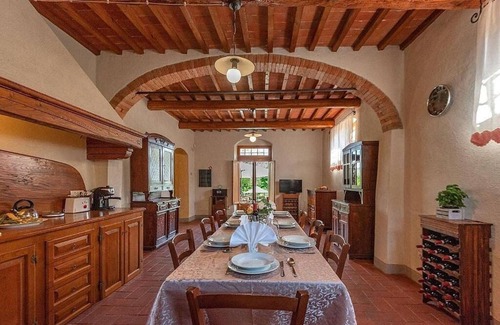 Sant'Andrea in Percussina Villa | Villa Lacustre: Pet-Friendly Tuscan Villa with Pool & Spa