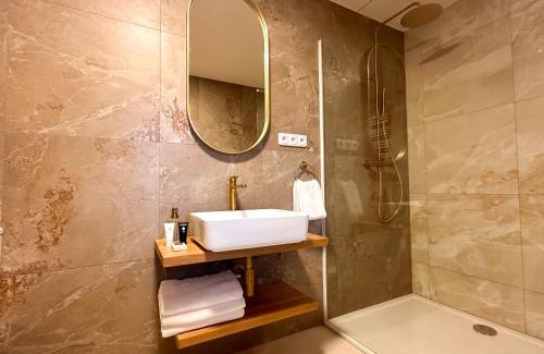 Tabor House | Vila Černý leknín