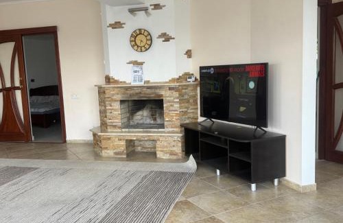 Moldova Apartment | Cozy Vila with Terrace - Perfect for Families and Pets
