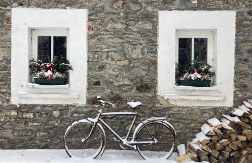 Horni Marsov House | Cozy Vila Adélka in Krkonoš with Pet-Friendly Amenities