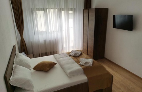 Tirgu Jiu House | Family-Friendly Stay at Vila Aladin for Great Value