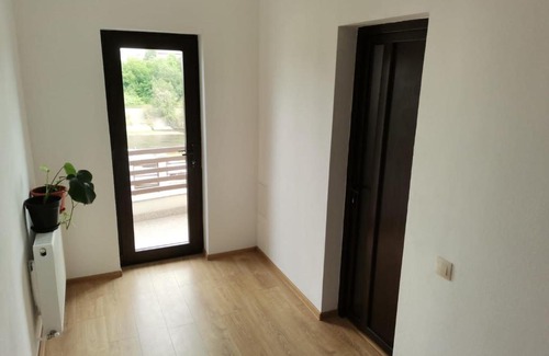Tirgu Jiu House | Family-Friendly Stay at Vila Aladin for Great Value