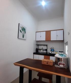 Oro Oro Ombo Villa | Family-Friendly Retreat at Vila Alam Damar