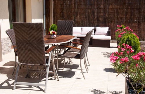 Baile Felix Villa | Elegant Vila Alma: Guest Rated 9.8 with Family Amenities