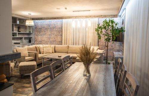 Donovaly Bed & Breakfast | Discover Vila Ambiente Donovaly: Pet-Friendly with Spa & Hot Tub
