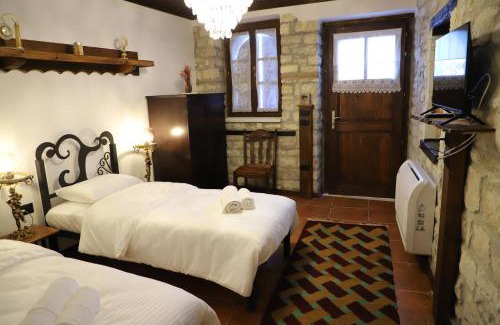 Berat Hotel | Vila Art Berat Castle