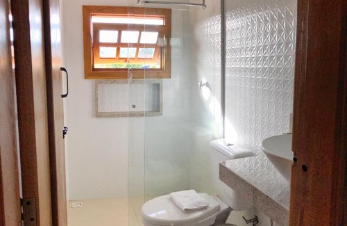 Pirenopolis Villa | Vila Bela Lofts: Family-Friendly Retreat with Pool Access