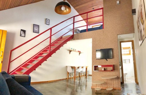 Pirenopolis Villa | Vila Bela Lofts: Family-Friendly Retreat with Pool Access
