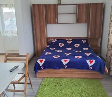 Cumpana Apartment | Vila Bulgaru: Family-Friendly Stay with High Guest Ratings