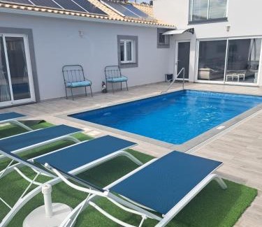 Estreito da Calheta Villa | Relax at Vila Castro: 4-Star Oceanfront Retreat