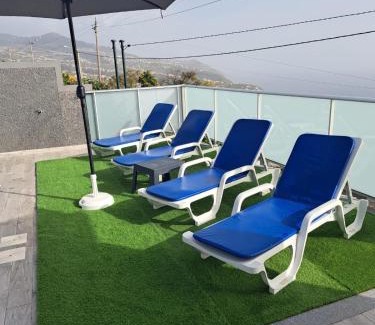Estreito da Calheta Villa | Relax at Vila Castro: 4-Star Oceanfront Retreat
