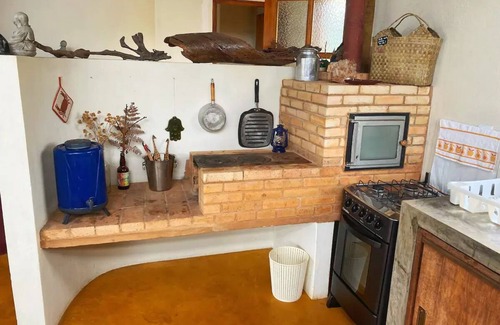 Alto Paraiso de Goias House | Inviting Vila Chapada: Relaxing Spa and Family-Friendly Amenities