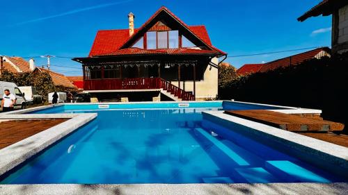 Saliste Villa | Experience VILA COCA: Oceanfront Retreat with Pool & Views