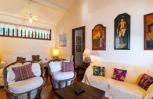 Paraty Villa | Relaxing Villa with Private Beach and Ocean View near Paraty