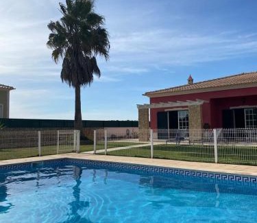Silves Apartment | Oceanfront Paradise at Vila da Mesa - Rated 9.2/10!