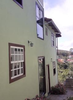Lavras Novas Cabin | Vila do Vento: Guest Rated 10/10 for Unforgettable Stays