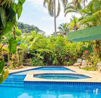 Boicucanga Beach House | Vila dos Tupinambás: Family-Friendly Stay with Ocean Views