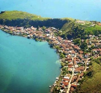 Lin Apartment | Discover Vila du lac Blue: Family-Friendly Getaway