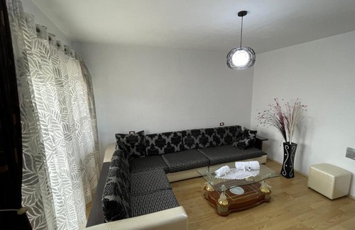 Lin Apartment | Discover Vila du lac Blue: Family-Friendly Getaway