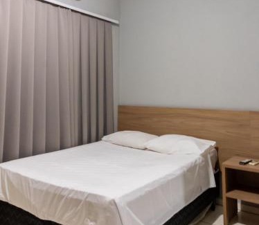 Foz do Iguacu City Centre House | Inviting Vila Dumont Residencial: Pet-Friendly Retreat