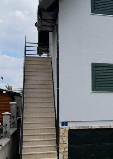 Zabljak Villa | Guest Rated 10/10: Vila Dunja Durmitor Awaits You