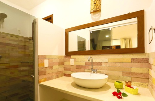 Sao Miguel de Touros Hotel | Vila Emanuelle B&B: Guest Rated 9.2 with Pool & Spa