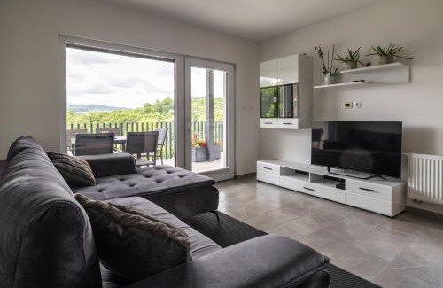 Podcetrtek Apartment | Vila Emina: Pet and Child Friendly with 9.6/10 Guest Rating