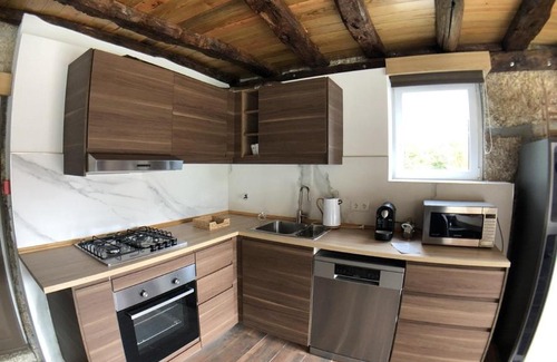Casteloes House | Charming Holiday Homes in Portugal with Pool & Family-Friendly Amenities