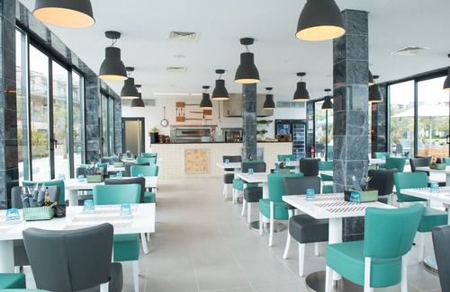 Meia Praia Hotel | Explore Vila Gale Lagos: 4-Star Stay with Spa & Pool Access