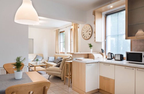 Bled House | Vila Grad Bled: Bikes, Sauna & Hot Tub Await You