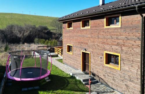 Havka House | Pet-Friendly Vila Havka with Ocean Views and Spa Retreat