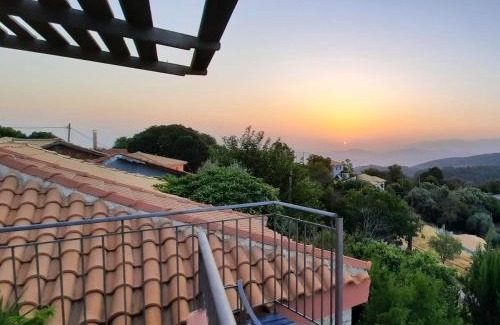 Kavallos Apartment | Exceptional Vila Kavalina: Pool & Family-Friendly Retreat