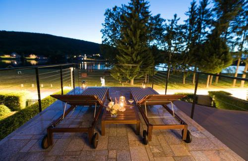 Ogulin House | Explore Vila Kosjenka: 4-Star Lakefront Retreat
