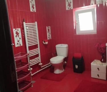 Navodari Villa | Discover Vila la 4 Turturici: Pet and Child Friendly Stay