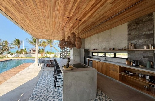 Fortim House | Vila Luzes Luxury House with Sea View in Fortim!