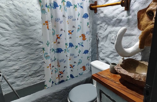 Bueno Brandao Villa | Discover Vila Mágica Pousada: Pet-Friendly Ocean View Retreat