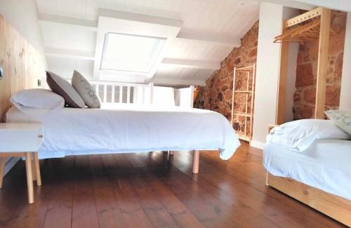 Laracha Apartment | Vila Mariña: Coastal Retreat with Ocean View Terrace