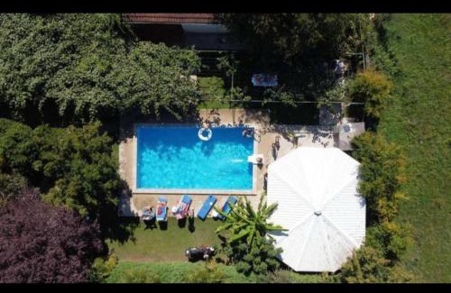Berislavci Villa | Vila Marija: Oceanfront Escape with Spa and Pool