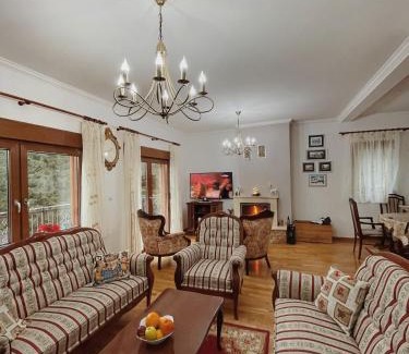 Kasidoli Villa | Exceptional Vila Marina: Family-Friendly Retreat with 9.5 Rating