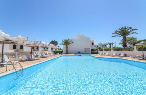 Alporchinhos Villa | Vila Mourisca