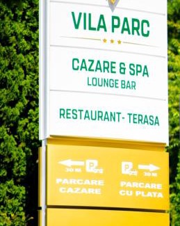 Sovata Hotel | Explore Vila Parc: Family-Friendly Retreat with Pool Access