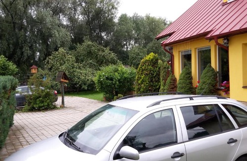 Liptovska Tepla House | Explore Vila pri Váhu: Family-Friendly Retreat with Pool