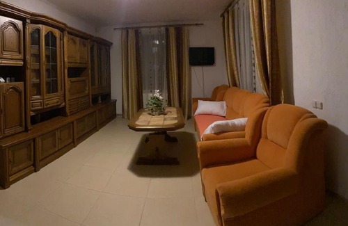 Ghiroda Villa | Vila primitoare in apropiere de aeroport