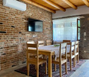 Berat Villa | Pet-Friendly Escape at Vila Ramaj - 9.3/10 Guest Rated